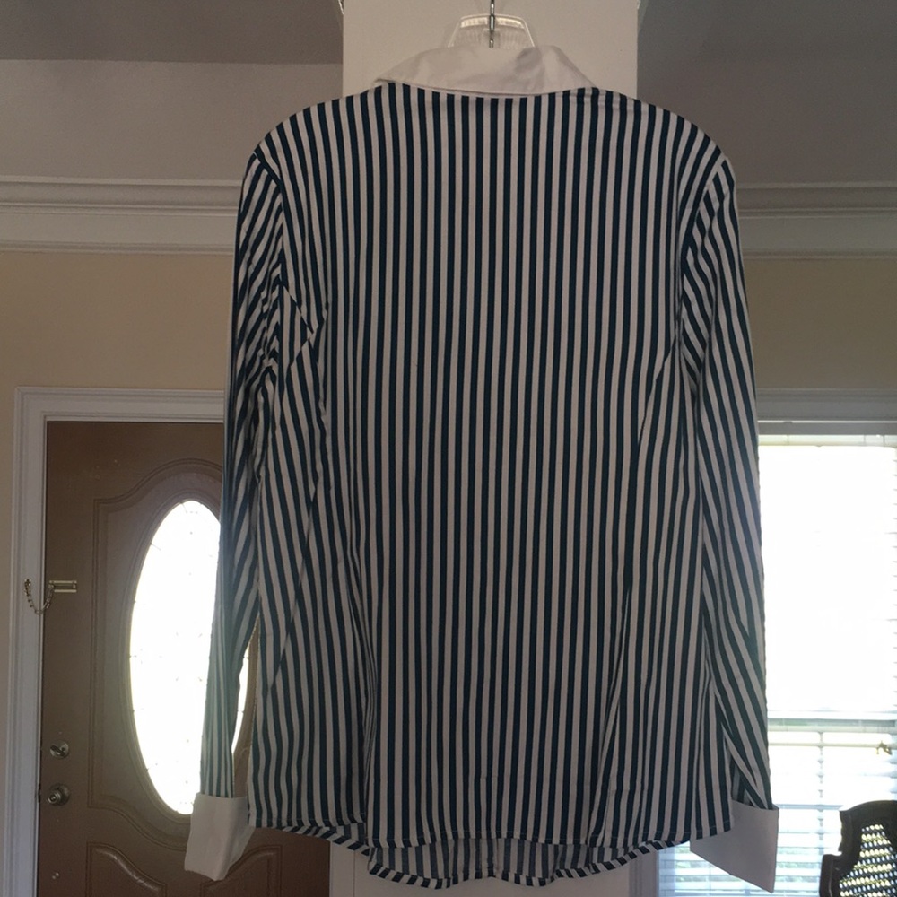 Button Up Blouse - Picture 6 of 7